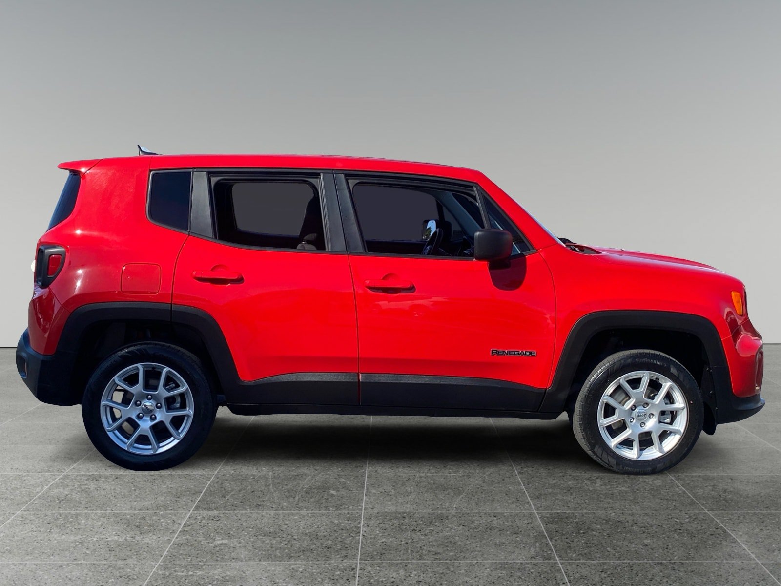 Used 2023 Jeep Renegade Latitude AWD/4WD image 6