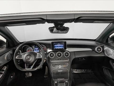 Used 2018 Mercedes-Benz C 300 4MATIC Cabriolet image 23