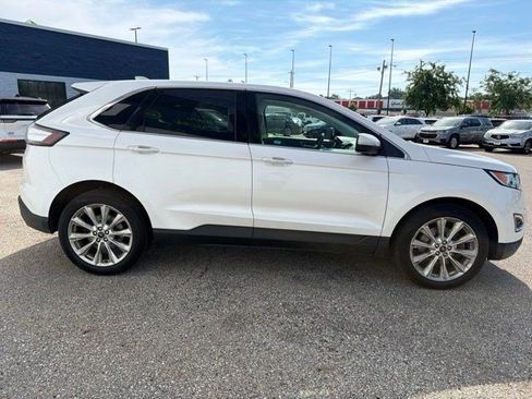 Used 2018 Ford Edge Titanium w/ Equipment Group 301A AWD/4WD image 6