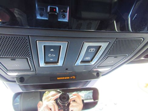 Used 2024 Jaguar F-PACE R-Dynamic S image 24