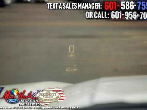 Used 2023 GMC Sierra 1500 AT4X image 19