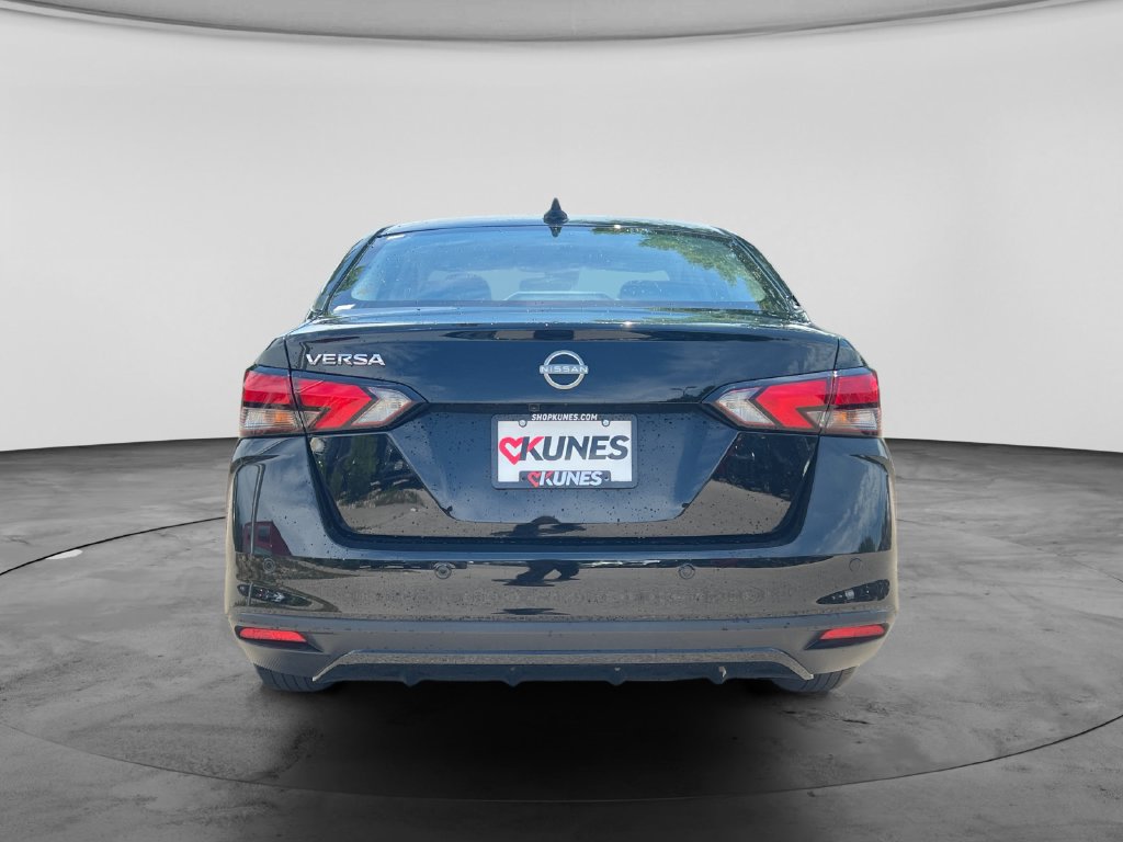 Used 2025 Nissan Versa SV FWD image 6