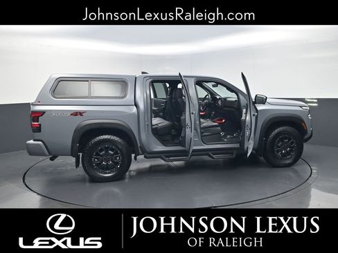 Used 2024 Nissan Frontier PRO-4X w/ Pro Premium Package image 33