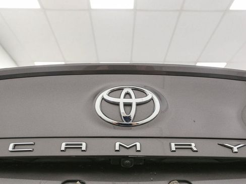 Used 2024 Toyota Camry XSE FWD image 11