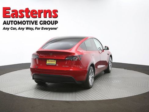 Used 2021 Tesla Model Y Long Range image 38