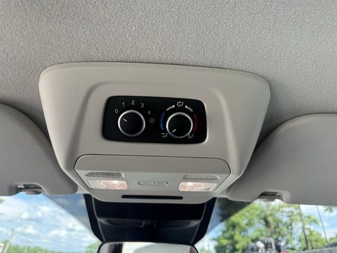 Used 2021 Ford Transit 350 XL RWD image 17