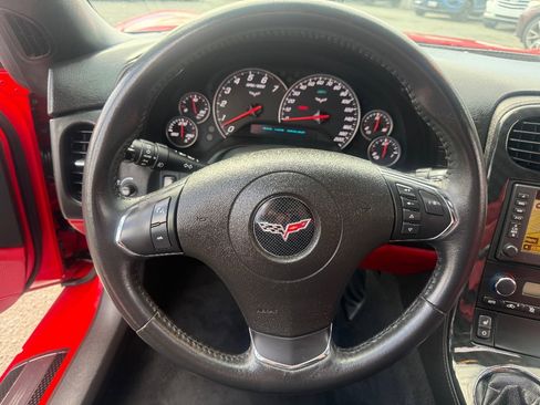 Used 2012 Chevrolet Corvette Convertible w/ 3LT Preferred Equipment Group image 17