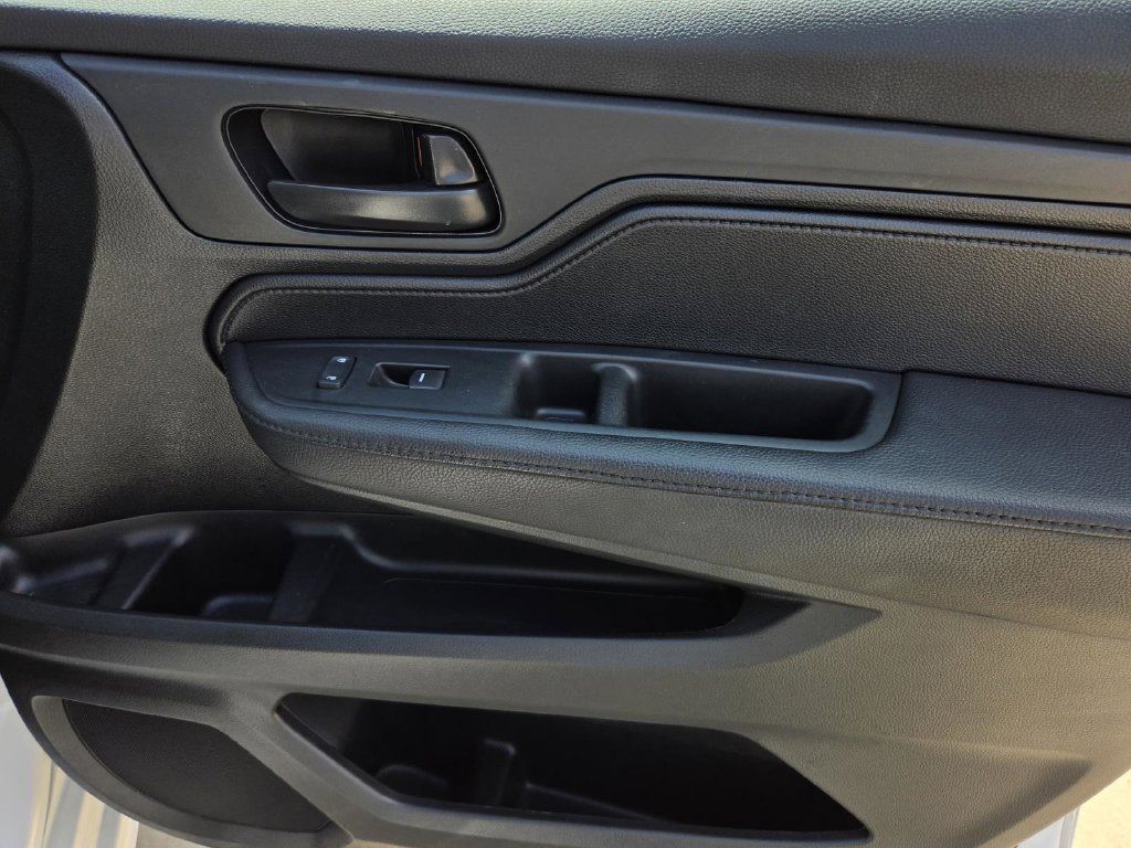 Used 2024 Honda Odyssey Sport image 7