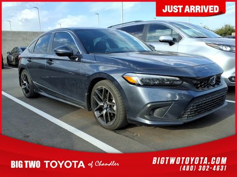 Used 2022 Honda Civic Sport Touring image 1