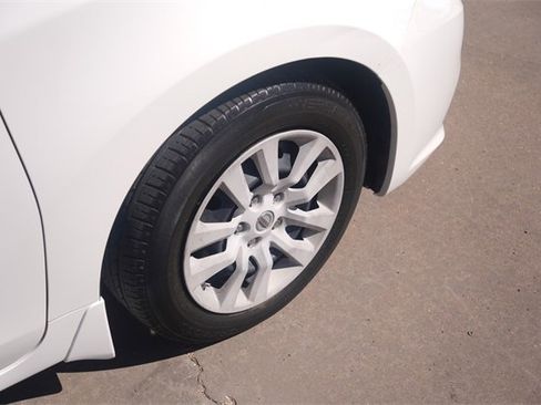 Used 2018 Nissan Altima 2.5 S w/ S Convenience Package image 9