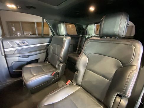 Used 2018 Ford Explorer Sport w/ Equipment Group 401A image 25