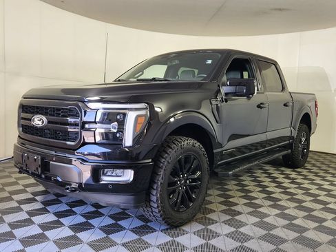 Used 2024 Ford F150 Lariat w/ FX4 Off-Road Package AWD/4WD image 3