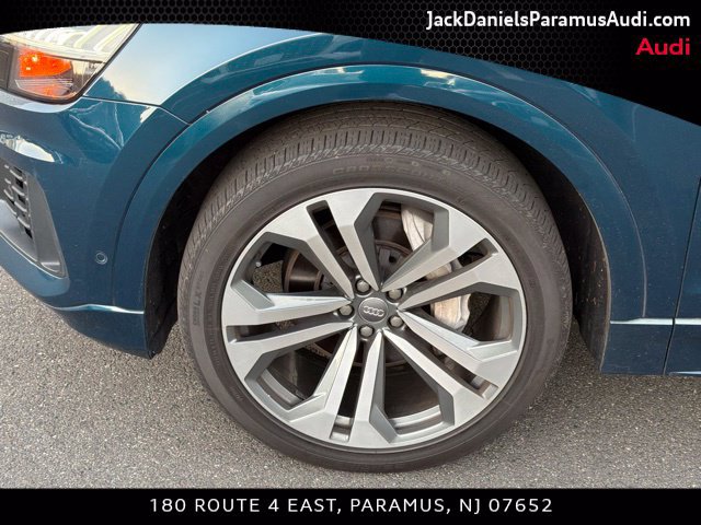 Used 2019 Audi Q8 Premium Plus w/ Premium Plus AWD/4WD image 23