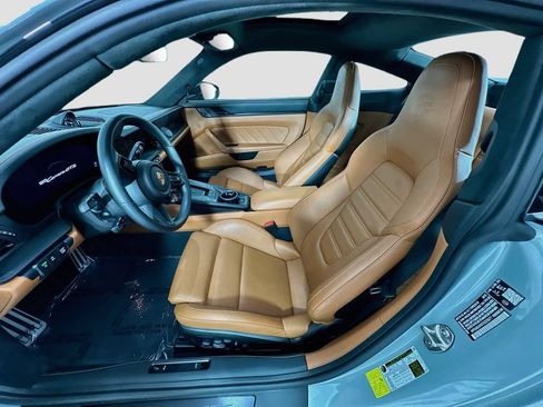 Certified 2026 Porsche 911 Carrera GTS RWD image 5
