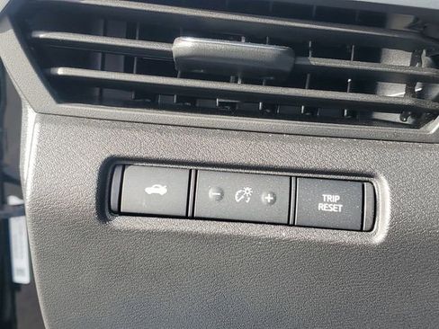 Used 2025 Nissan Altima 2.5 SR image 26