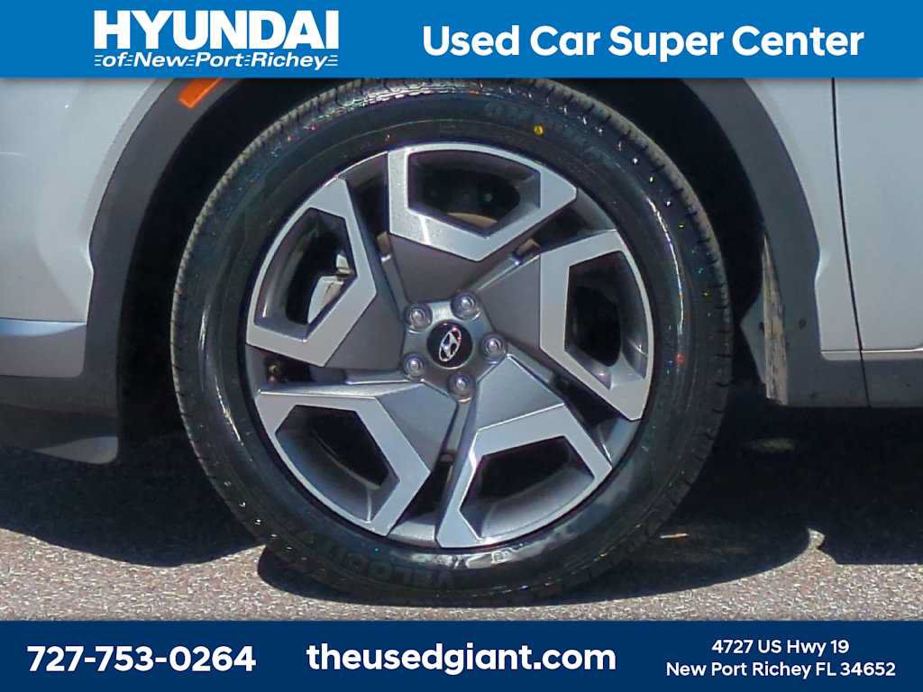 Certified 2024 Hyundai Palisade SEL FWD image 10