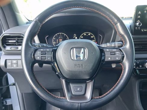 Used 2024 Honda Pilot TrailSport image 20