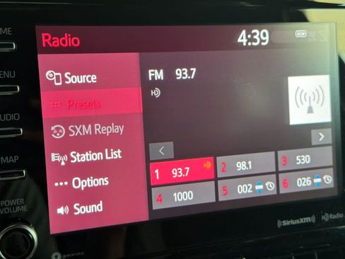 Used 2021 Toyota Corolla XSE FWD image 18
