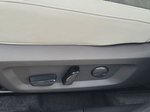 New 2026 Mitsubishi Outlander SE image 20