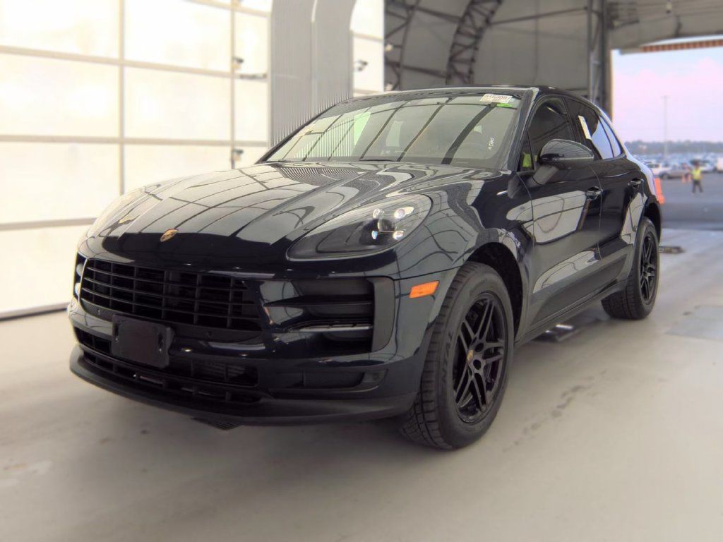 Used 2019 Porsche Macan AWD/4WD image 2