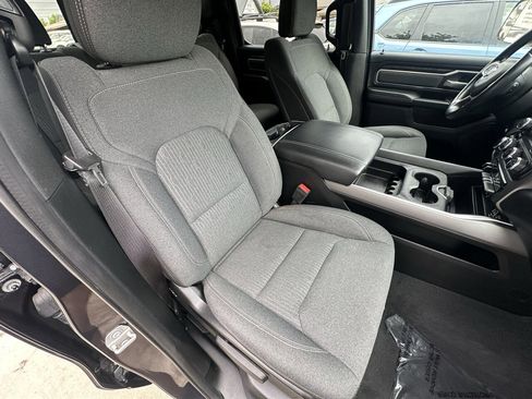 Used 2019 RAM 1500 Big Horn AWD/4WD image 10