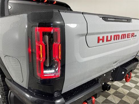 New 2025 GMC Hummer EV 3X w/ Extreme Off-Road Package image 18