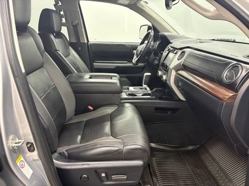 Used 2018 Toyota Tundra Limited w/ Limited Premium Package image 29