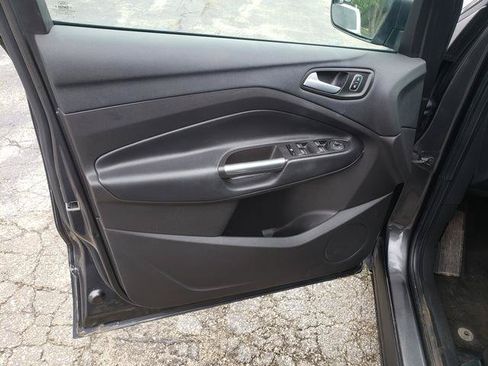 Used 2019 Ford Escape SE AWD/4WD image 12