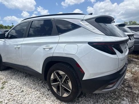 Used 2025 Hyundai Tucson SEL FWD image 8