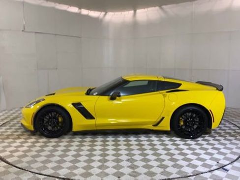 Used 2019 Chevrolet Corvette Z06 RWD image 5