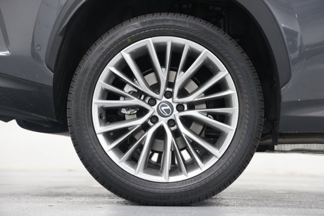 Used 2026 Lexus NX 350h AWD w/ Luxury Package image 17