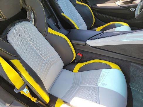 Used 2022 Chevrolet Corvette Stingray Premium Cpe image 23