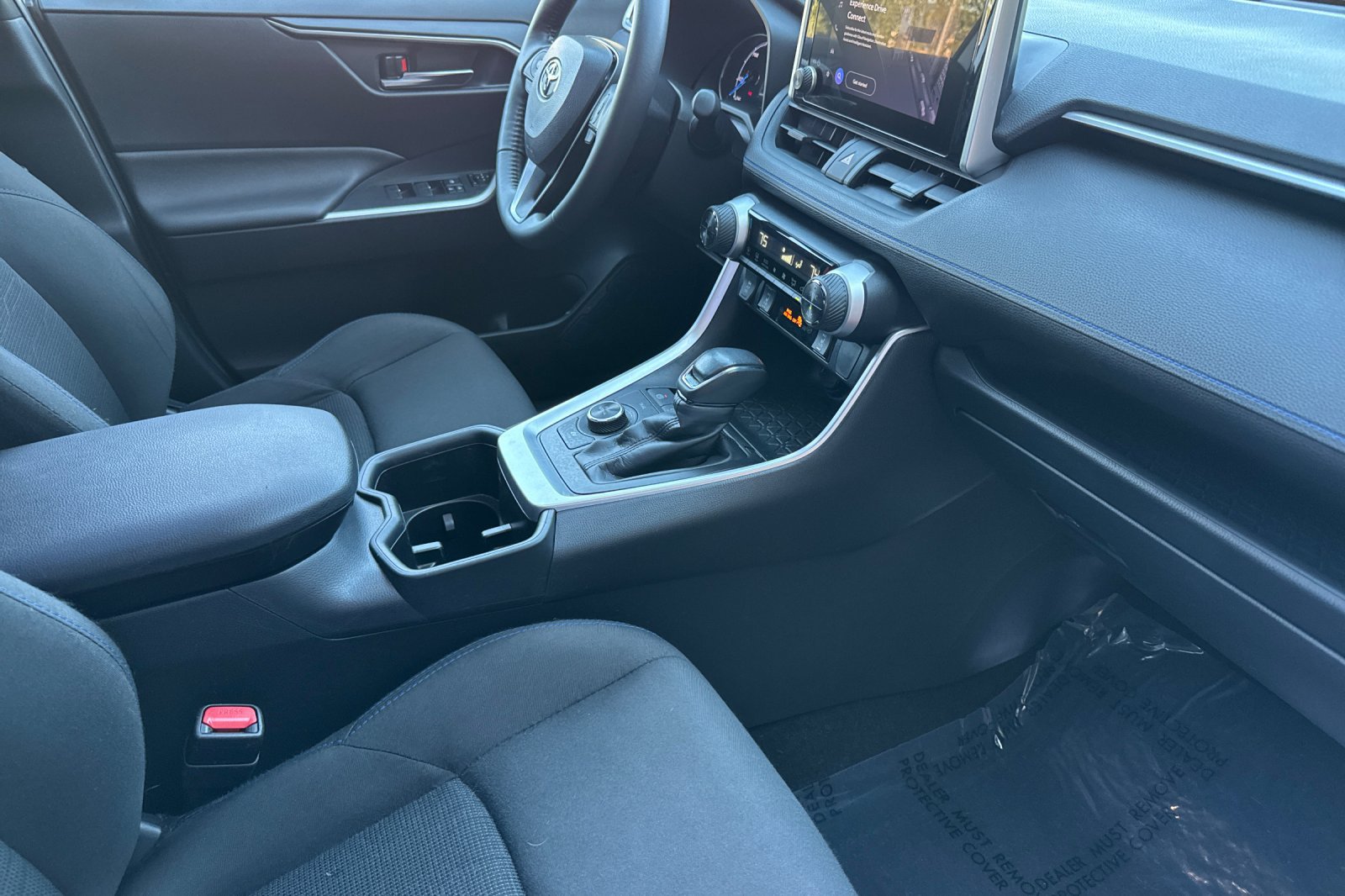 Certified 2024 Toyota RAV4 SE w/ Convenience Package AWD/4WD image 20