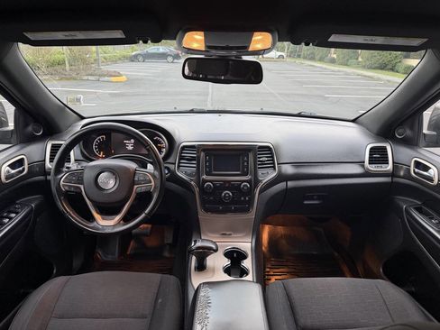 Used 2014 Jeep Grand Cherokee Laredo w/ Quick Order Package 23E image 13