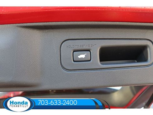 New 2025 Honda Pilot Touring image 34