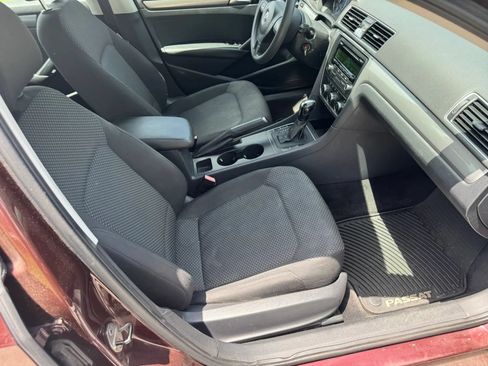 Used 2012 Volkswagen Passat 2.5 S FWD image 15