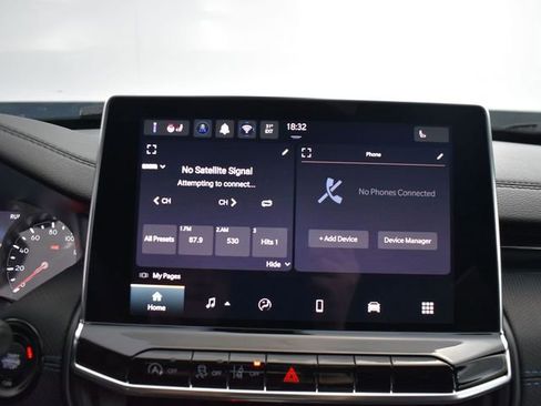 New 2026 Jeep Compass Latitude image 19