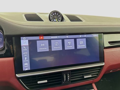 Used 2019 Porsche Cayenne E-Hybrid image 15