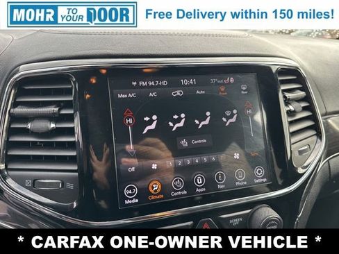Used 2020 Jeep Grand Cherokee Overland image 16