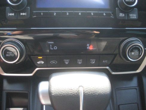 Used 2017 Honda CR-V LX image 20