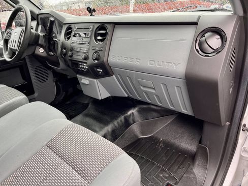 Used 2016 Ford F350 XL w/ Power Equipment Group image 18