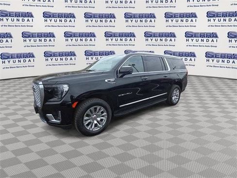 Used 2024 GMC Yukon XL Denali image 4