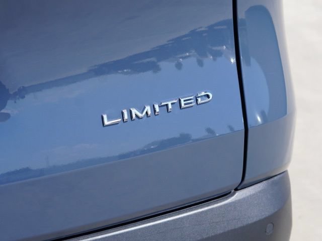 Certified 2025 Toyota Grand Highlander AWD Hybrid image 12