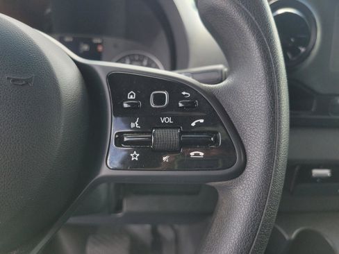 Used 2024 Mercedes-Benz Sprinter 2500 image 18