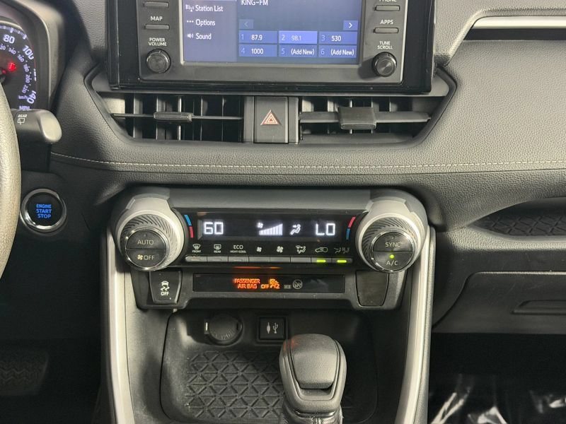Used 2019 Toyota RAV4 XLE AWD/4WD image 72