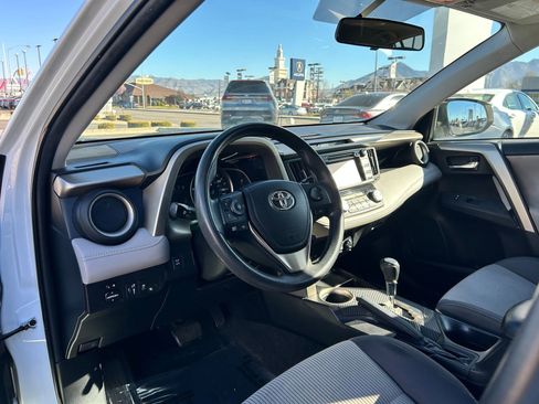 Used 2015 Toyota RAV4 XLE image 11