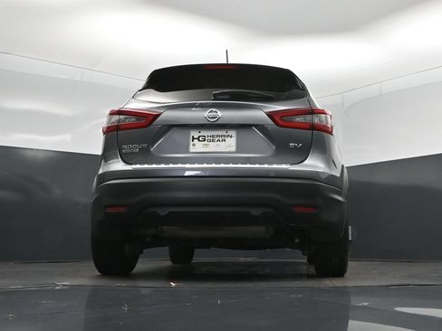 Used 2022 Nissan Rogue Sport SV FWD image 42