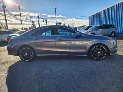 Used 2014 Mercedes-Benz CLA 250 4MATIC image 4