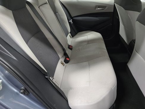 Used 2020 Toyota Corolla LE FWD image 18