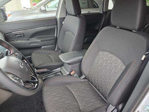 New 2026 Mitsubishi Outlander Sport LE AWD/4WD image 11
